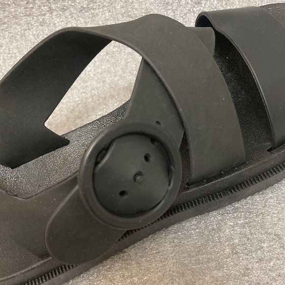 NWOT - PVC Rubber Women’s Casual Summer Sandals - Sz 37 - Picture 14 of 14